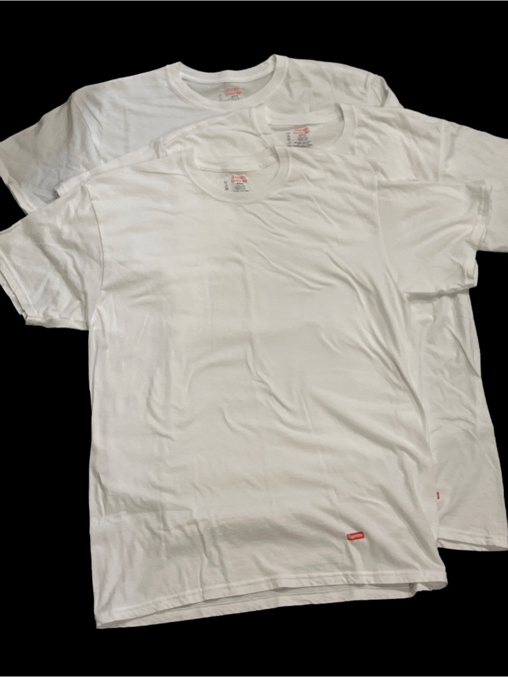 NWOT SUPREME Hanes Men’s White Short Sleeve Crewneck T-Shirt - Pack of 3
